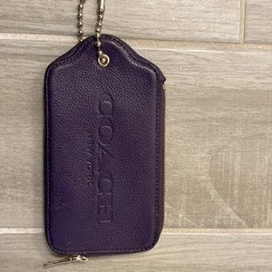 Coach kitchen wallet